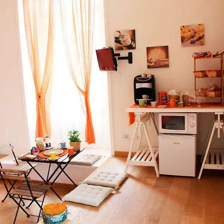 Bed & Breakfast Angolo99 Rome